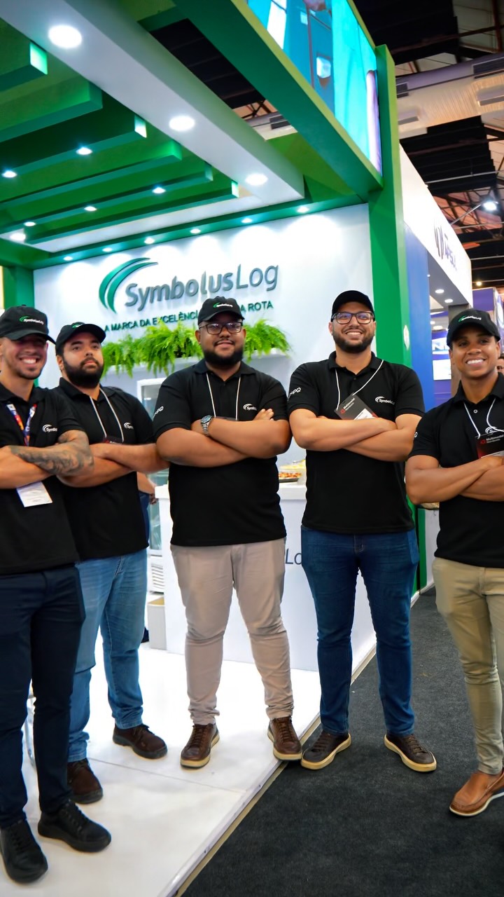 Seguimos na Multimodal Nordeste 2026, fortalecendo conexões, compartilhando experiências e acompanhando as transformações do setor logístico. E hoje, encerramos o dia com um momento especial de networking e confraternização no nosso Happy Hour. Passe pelo nosso espaço e venha conversar com a gente. Symbolus Log: a marca da excelência em cada rota. #SymbolusLog